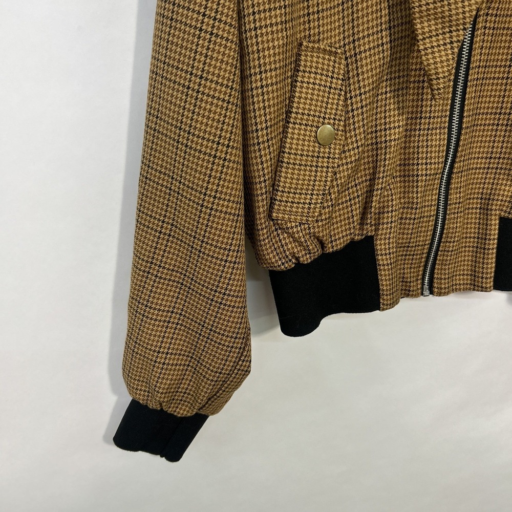 Brown Plaid Bomber Jacket M Soft Utility Modern Academia Fall Layer Street Prep‎ - Picture 2 of 8